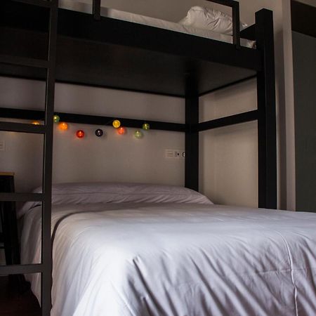Quartier Leon Hostel Jabalquinto Екстер'єр фото