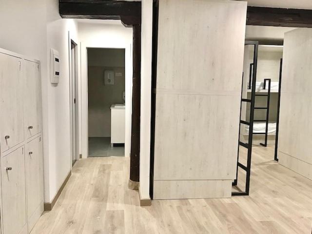 Quartier Leon Hostel Jabalquinto Екстер'єр фото